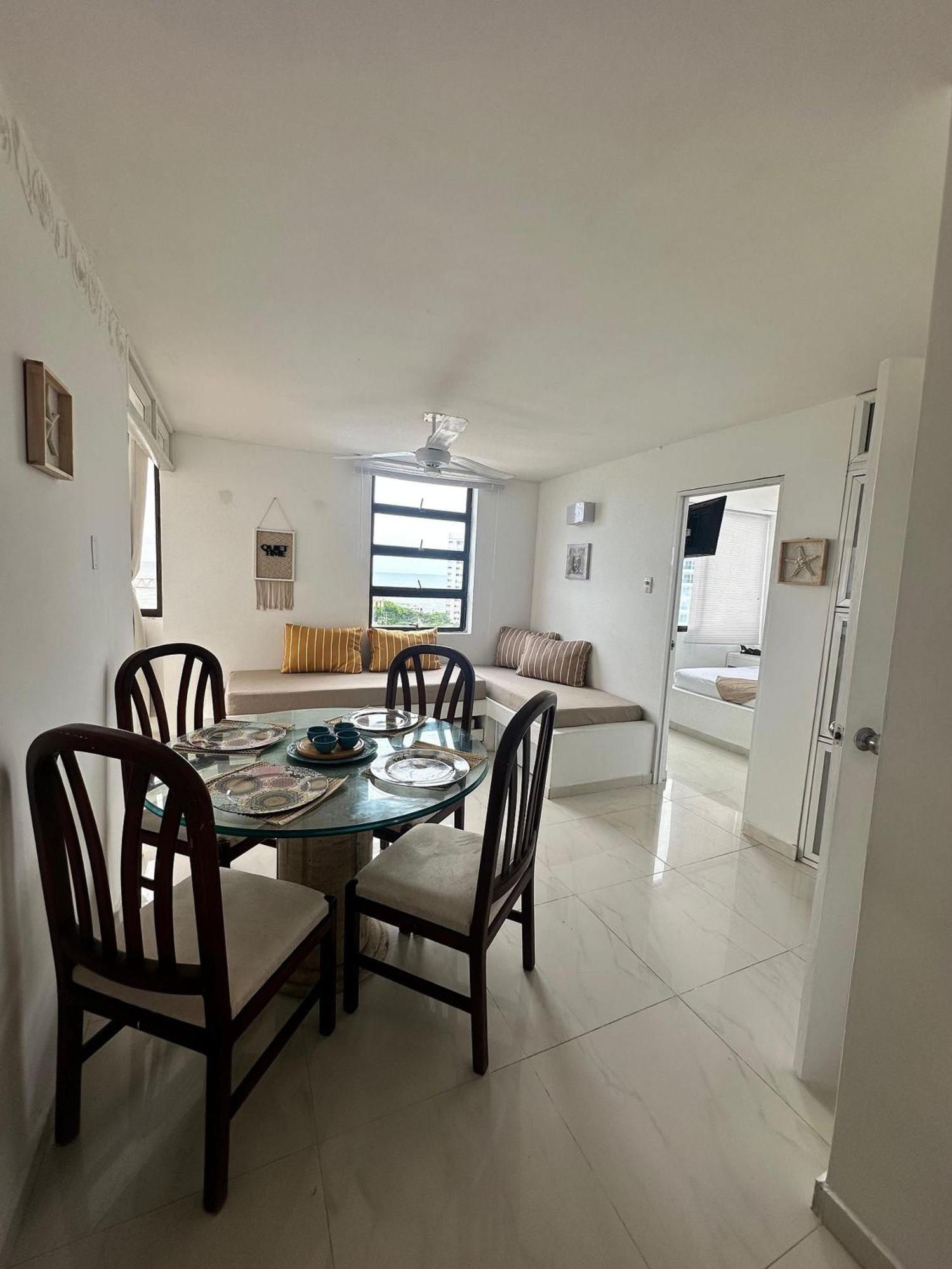 Apartment 77rentals - Bayview 2br *